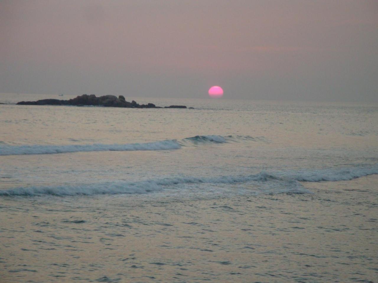 Galle Henna Beach House Unawatuna Dış mekan fotoğraf