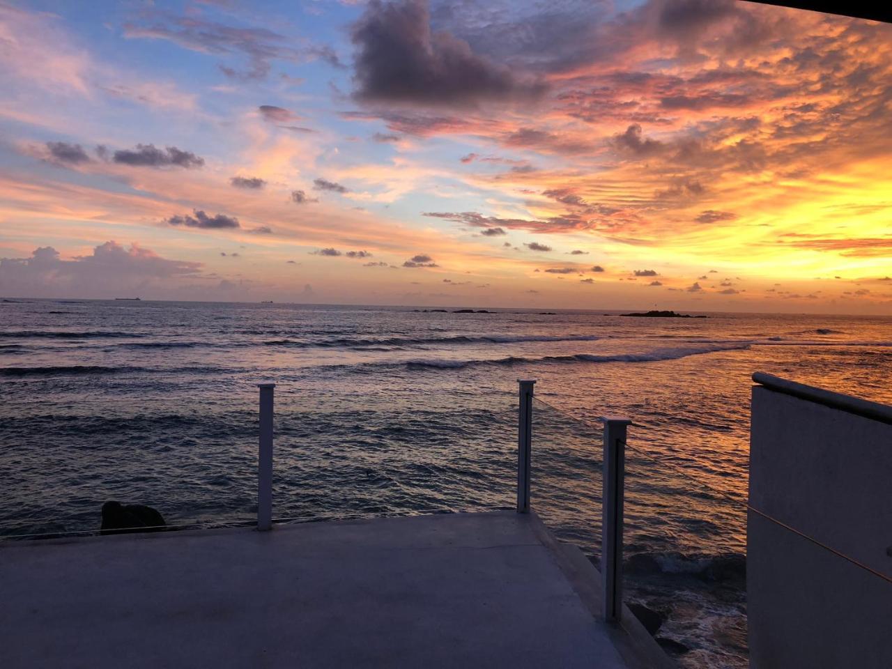 Galle Henna Beach House Unawatuna Dış mekan fotoğraf